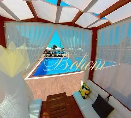 Bohem فندق مبيت وإفطار 3*