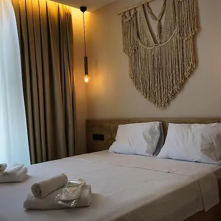 Bohem Oda ve Kahvaltı 3*