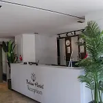 Bohem Bed & Breakfast 3*